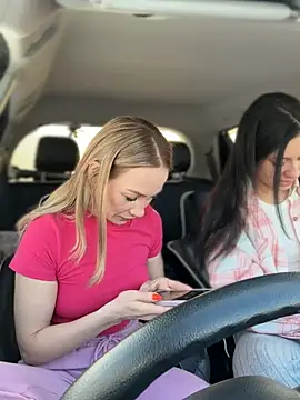 JulliaVegas online show from 03/14/25, 02:20