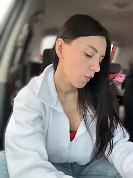 JulliaVegas online show from 09/25/25, 01:42