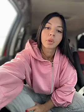 JulliaVegas online show from 05/11/26, 02:28