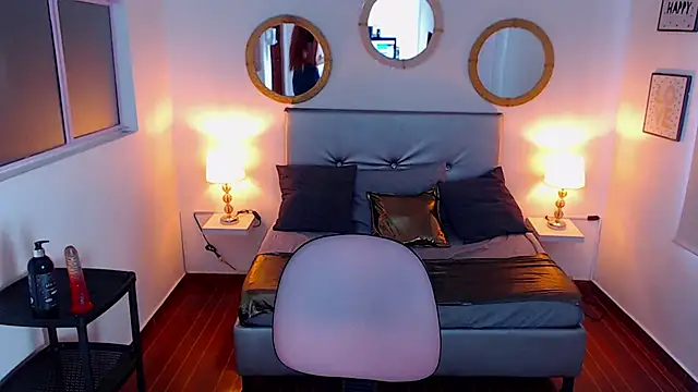 Snapshot of Samy_valentinasweet chatting on 01/14/25, 01:38 Samy valentinasweet online show from 01/14/25, 01:38