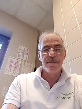 Snapshot of farock chatting on 01/10/25, 10:50 farock online show from 01/10/25, 10:50