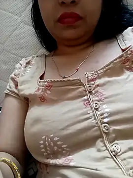 sunita-doll online show from 09/12/25, 02:00