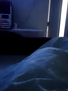 narcismarcu11 online show from 10/13/25, 07:08