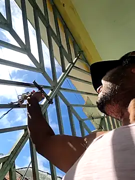 alexjs84 online show from 10/24/25, 10:11