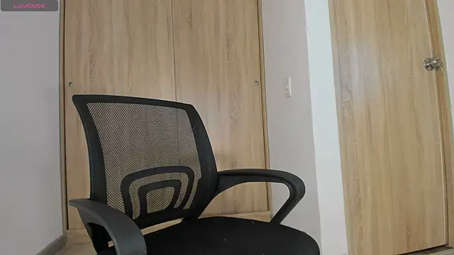 Snapshot of lucas_wellx chatting on 04/15/26, 03:02 lucas wellx online show from 04/15/26, 03:02