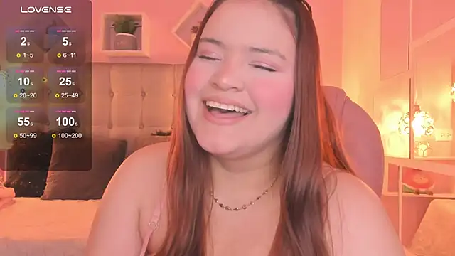 Snapshot of melanie_hh chatting on 11/10/25, 04:11 melanie hh online show from 11/10/25, 04:11