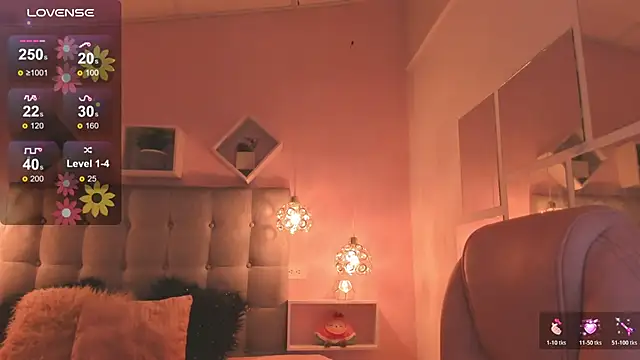 Snapshot of melanie_hh chatting on 11/30/25, 04:05 melanie hh online show from 11/30/25, 04:05