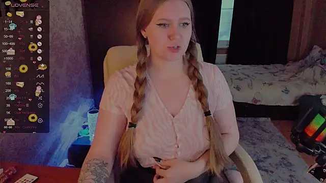 Alice Dreamgirl  online show from 12/23/24, 12:08