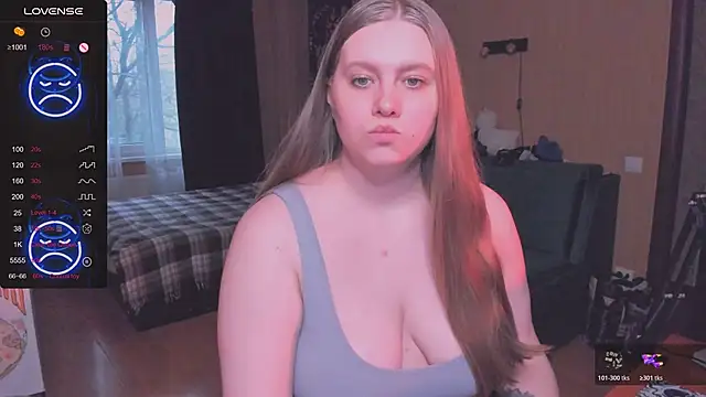 Snapshot of Alice_Dreamgirl_ chatting on 11/07/25, 12:05 Alice Dreamgirl online show from 11/07/25, 12:05