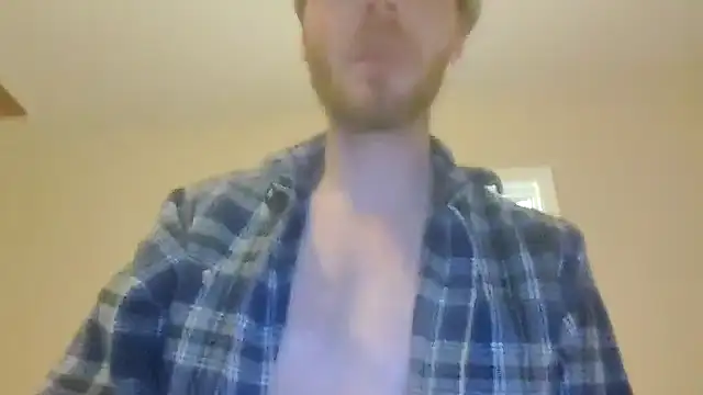 Huntzg23 online show from 12/05/25, 03:15