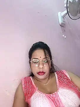 Hot-shot99 online show from 11/02/25, 07:33