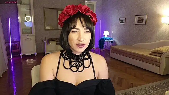 AnneHaddaway online show from 11/02/25, 08:22