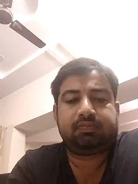 Snapshot of thagun chatting on 12/17/24, 05:29 thagun online show from 12/17/24, 05:29