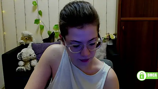 Alicia redfollow online show from 03/03/25, 12:16