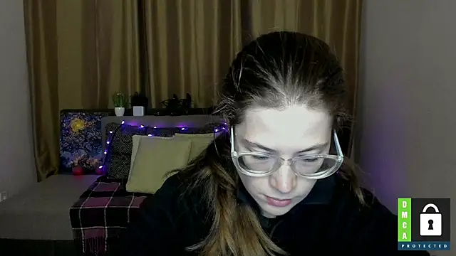 Alicia redfollow online show from 09/27/25, 05:29