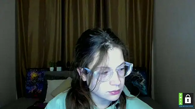 Alicia redfollow online show from 10/25/25, 11:07