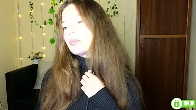 Alicia redfollow online show from 11/17/25, 12:33