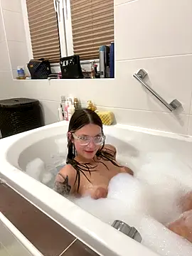 NikaCyberslut online show from 10/20/25, 07:03