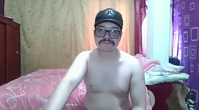 Snapshot of pecadodulce123 chatting on 01/11/25, 09:04 pecadodulce123 online show from 01/11/25, 09:04