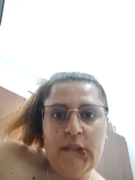 Snapshot of Miss_balloonsmila chatting on 01/09/25, 02:54 Miss balloonsmila online show from 01/09/25, 02:54