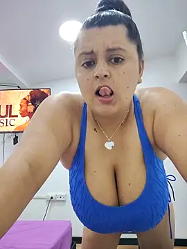 Snapshot of Miss_balloonsmila chatting on 10/09/25, 05:27 Miss balloonsmila online show from 10/09/25, 05:27