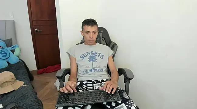 twink latino5 online show from 01/18/25, 04:59