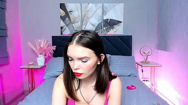 Curvy Dynamite  online show from 02/19/25, 04:44