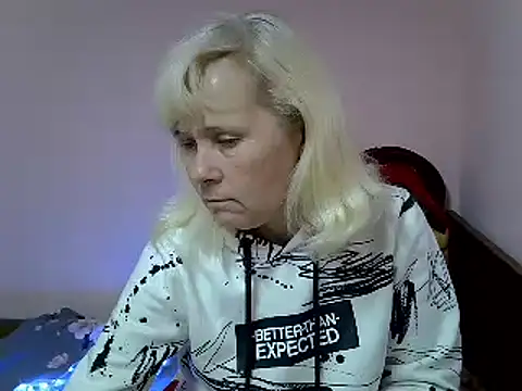 sakura blonde online show from 12/30/24, 02:30