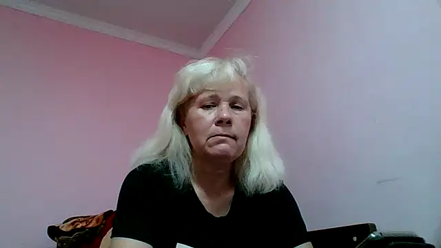 sakura blonde online show from 01/11/25, 09:57