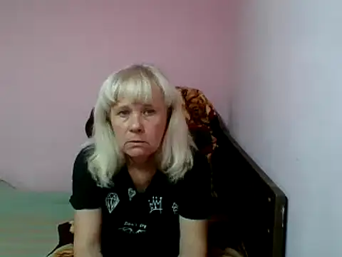 sakura blonde online show from 02/25/25, 10:07