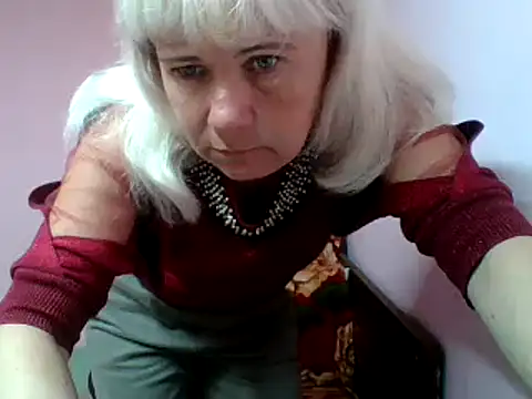 sakura blonde online show from 03/11/25, 09:45