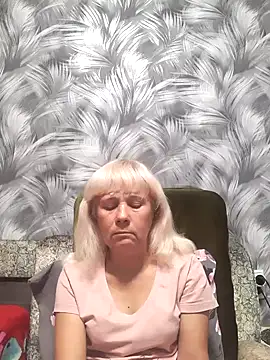 sakura blonde online show from 10/08/25, 07:28