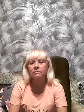 sakura blonde online show from 10/13/25, 08:53