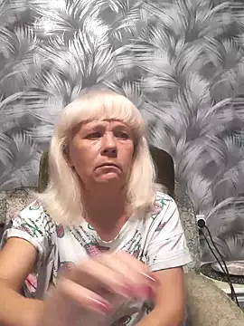 sakura blonde online show from 10/25/25, 03:47