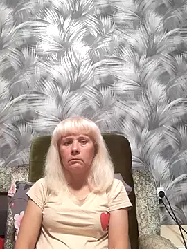 sakura blonde online show from 11/06/25, 05:58