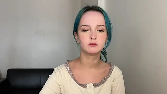 bumble bee online show from 12/29/24, 09:39