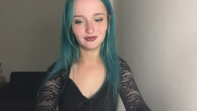 bumble bee online show from 01/27/25, 03:39