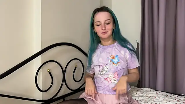 bumble bee online show from 02/10/25, 07:38