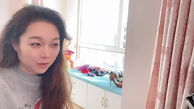 Z30966903S online show from 02/27/25, 09:32