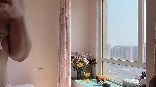 Z30966903S online show from 03/22/25, 06:00