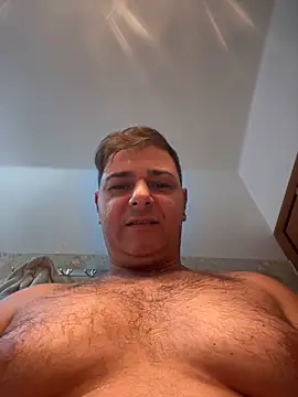 SecretlyDD online show from 02/13/25, 11:28