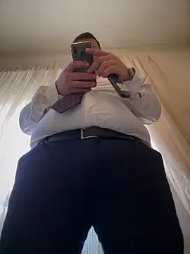 SecretlyDD online show from 02/20/25, 11:42