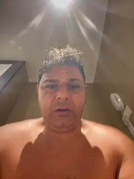 SecretlyDD online show from 03/05/25, 04:45