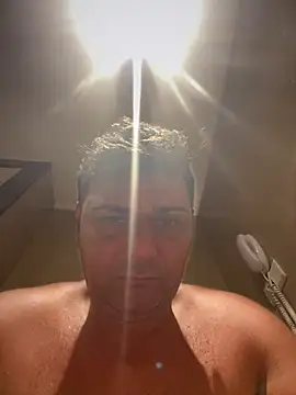 SecretlyDD online show from 03/09/25, 02:32