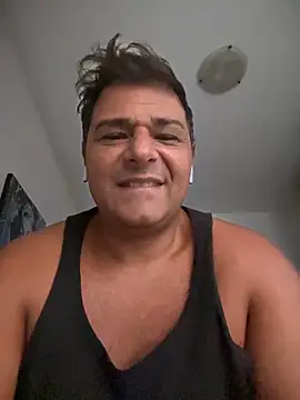 SecretlyDD online show from 03/21/25, 07:22