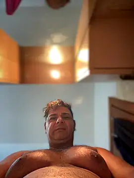 SecretlyDD online show from 10/30/25, 08:16