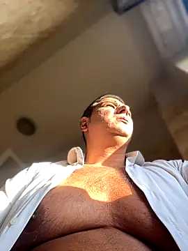 SecretlyDD online show from 11/13/25, 08:13