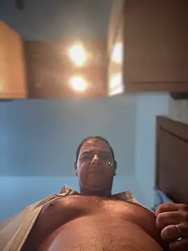 SecretlyDD online show from 11/16/25, 05:07