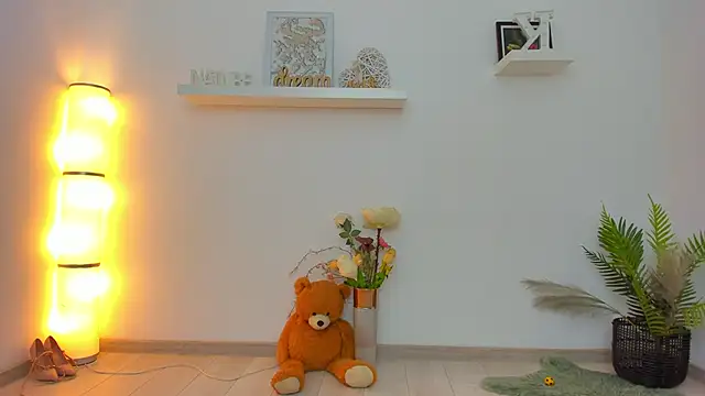 Julya Anna online show from 02/23/25, 07:33