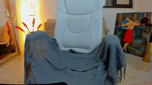 Julya Anna online show from 03/29/26, 05:18